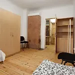 Apartment Academic *
